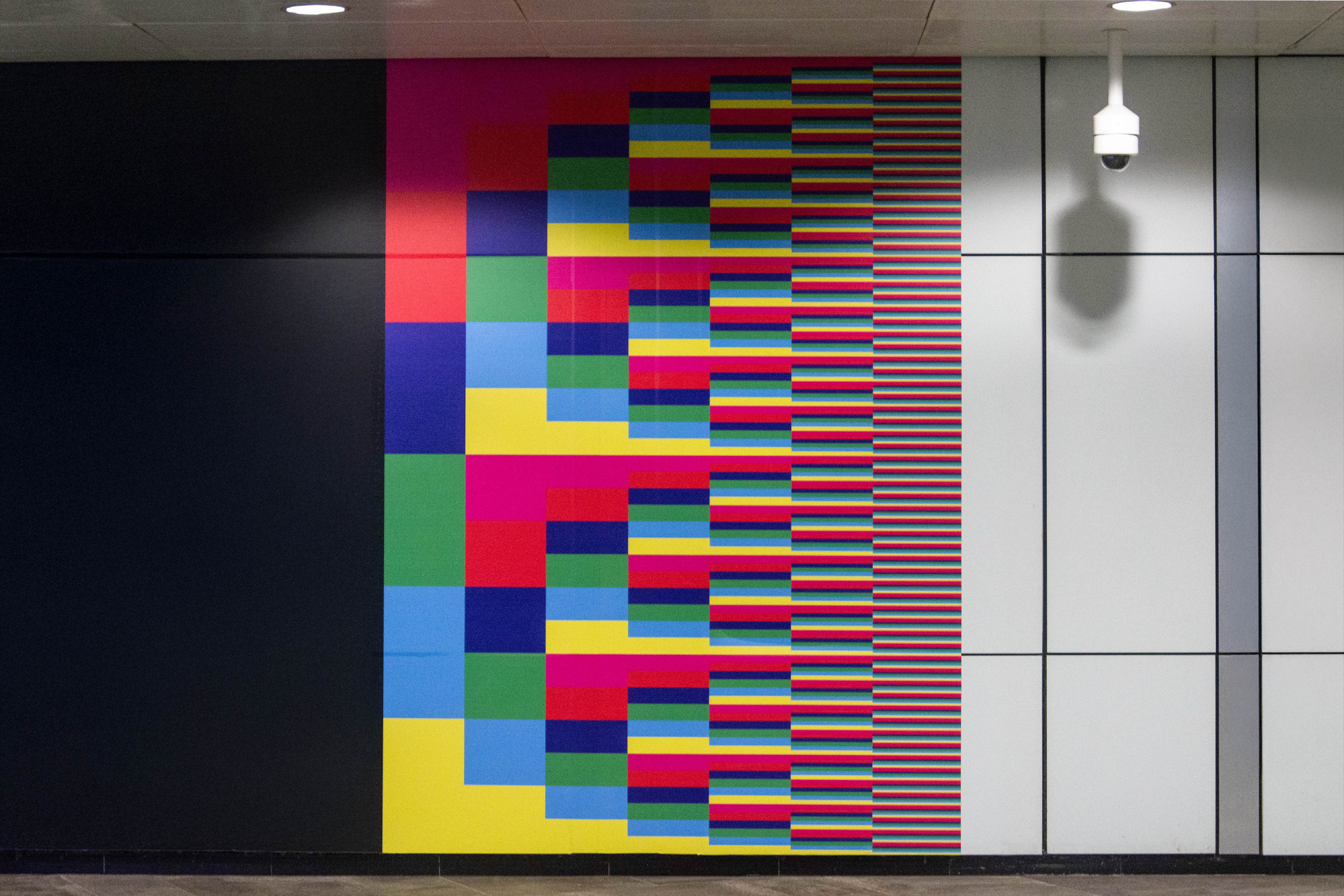 892 Test Print   6–384 colour bars (site installation), for Singapore Land Transport Authority